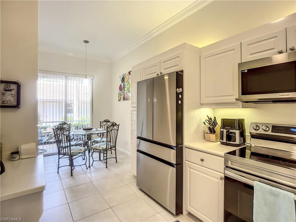 14530 Red Fox RUN # 215, NAPLES FL 34110-4