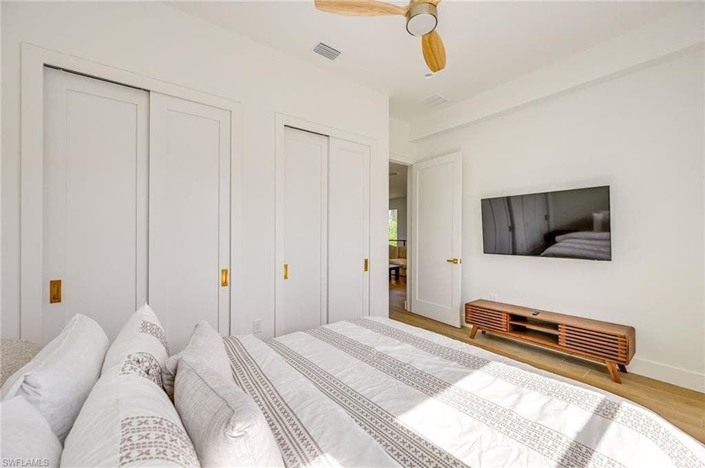 3384 Canal ST, NAPLES FL 34112-20