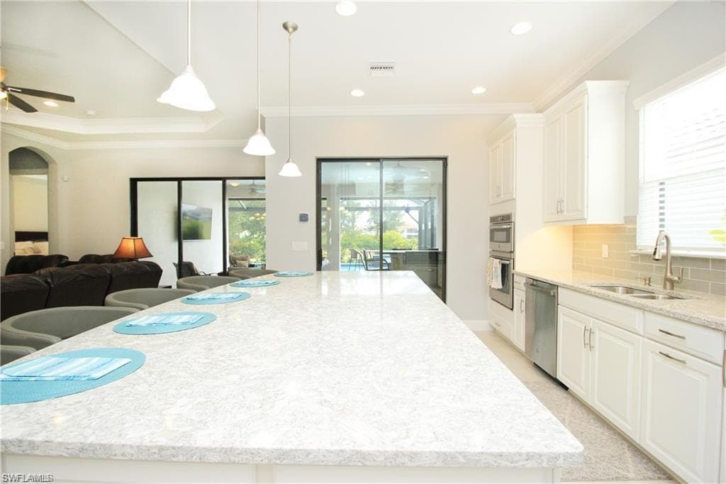 9456 Montelanico LOOP, NAPLES FL 34119-15