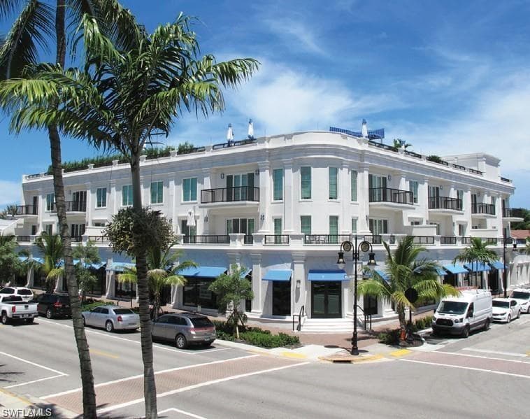 9456 Montelanico LOOP, NAPLES FL 34119-29