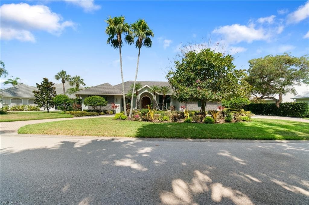 15311 Burnaby DR, NAPLES FL 34110-39