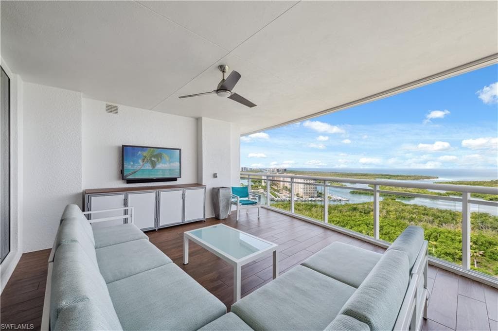 13915 Old Coast RD # 1904, NAPLES FL 34110-22