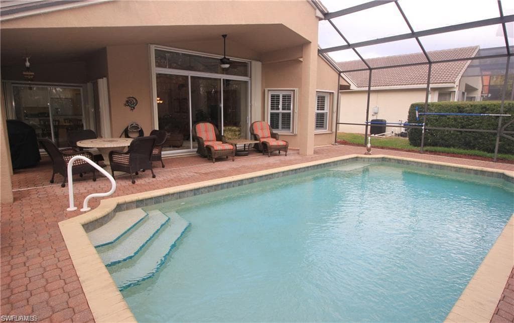 2322 Butterfly Palm DR, NAPLES FL 34119-21