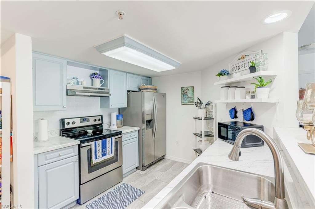 1769 Four Mile Cove PKWY # 915, CAPE CORAL FL 33990-8