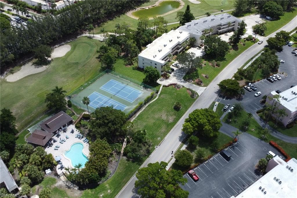 501 Forest Lakes BLVD # 102, NAPLES FL 34105-31
