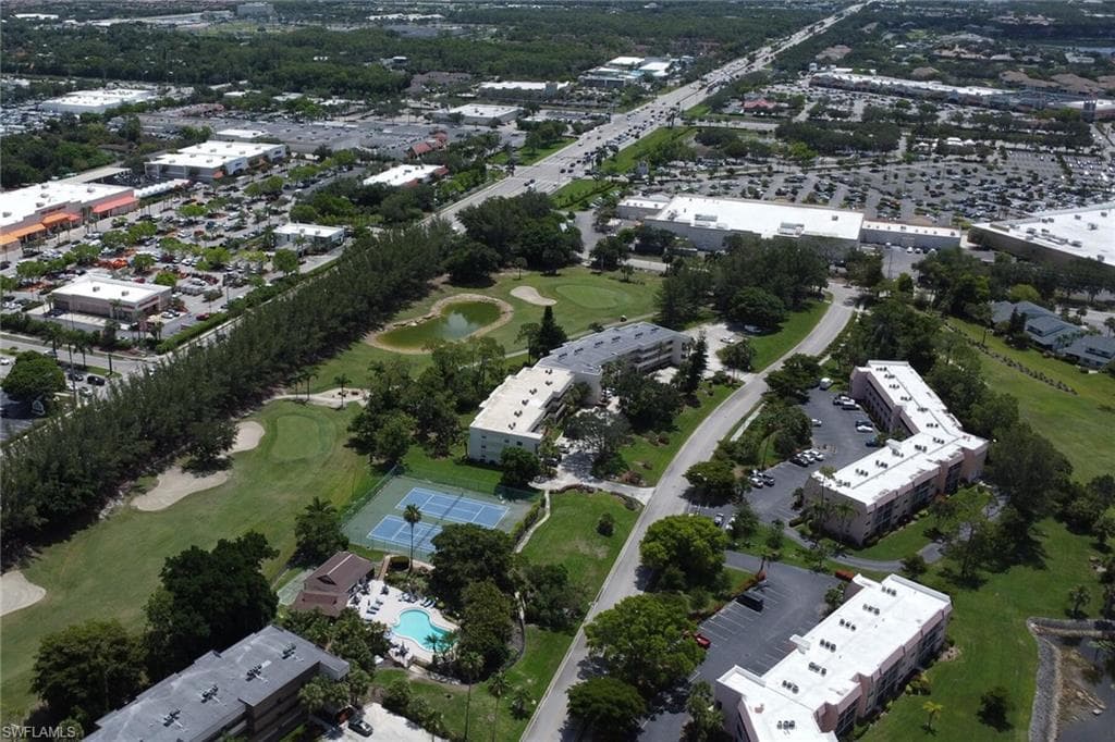 501 Forest Lakes BLVD # 102, NAPLES FL 34105-37