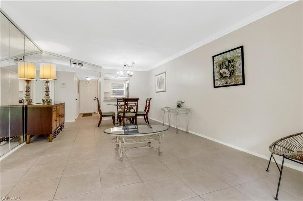 501 Forest Lakes BLVD # 102, NAPLES FL 34105-9