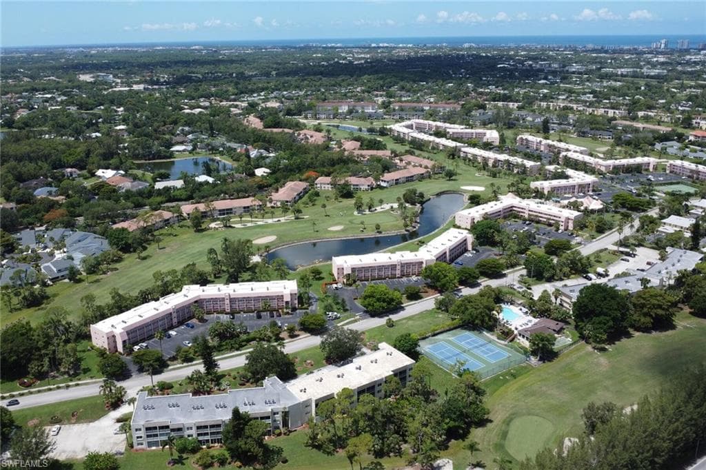 501 Forest Lakes BLVD # 102, NAPLES FL 34105-32