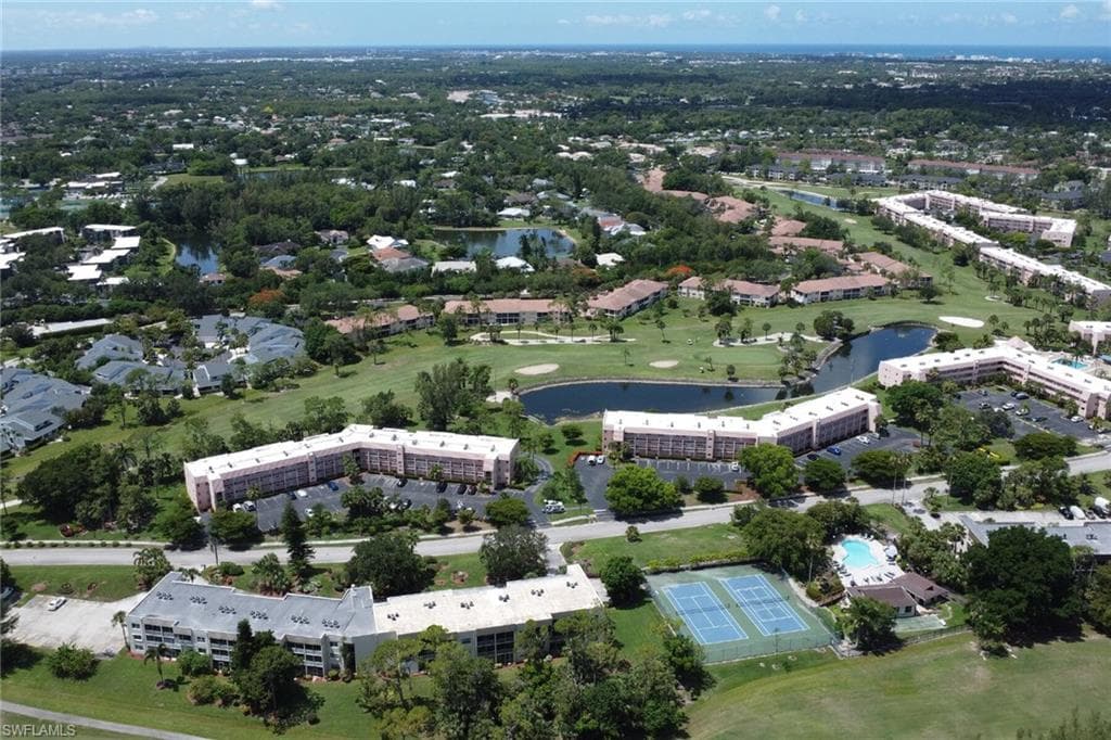 501 Forest Lakes BLVD # 102, NAPLES FL 34105-34