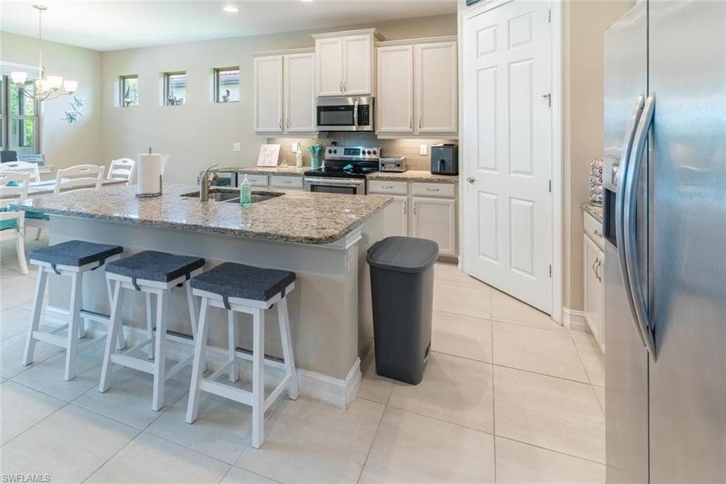 16366 BARCLAY CT, NAPLES FL 34110-5