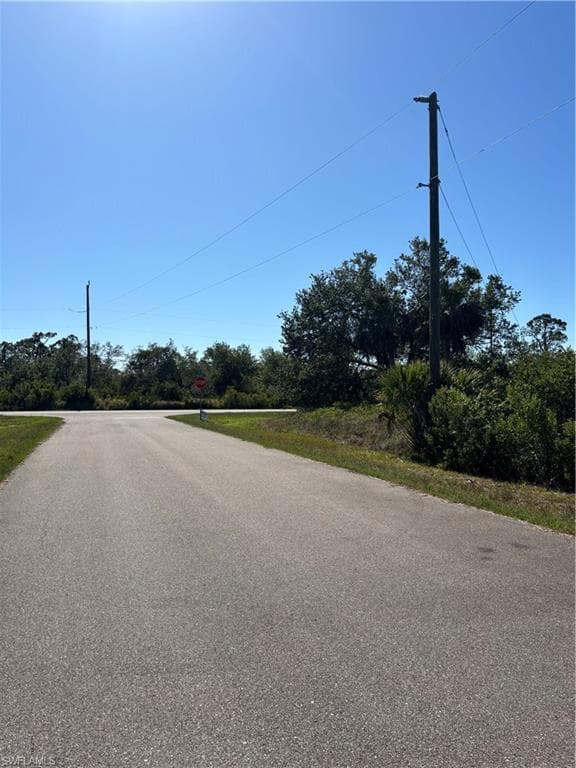 14006 Luxo AVE, PORT CHARLOTTE FL 33953-1