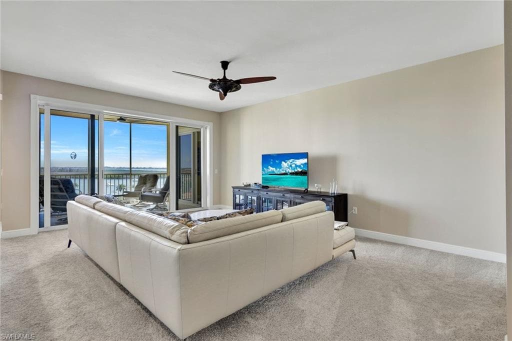 6081 Silver King BLVD 704-2