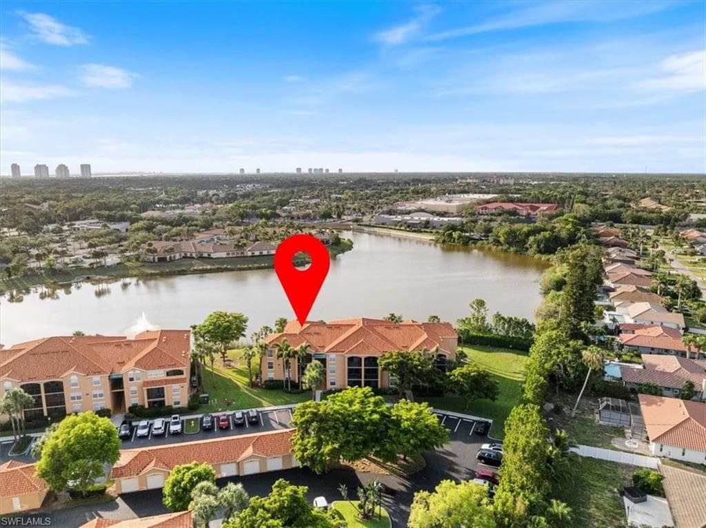 8754 River Homes LN # 8302, BONITA SPRINGS FL 34135-2