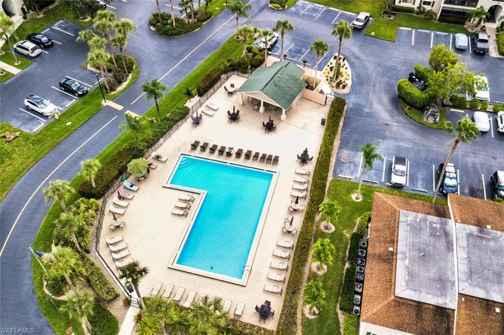 8061 S Woods CIR # 4, FORT MYERS FL 33919-32