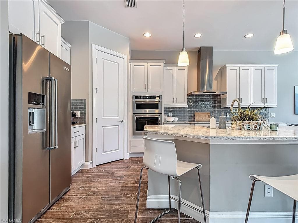 4524 Tamarind WAY, NAPLES FL 34119-13