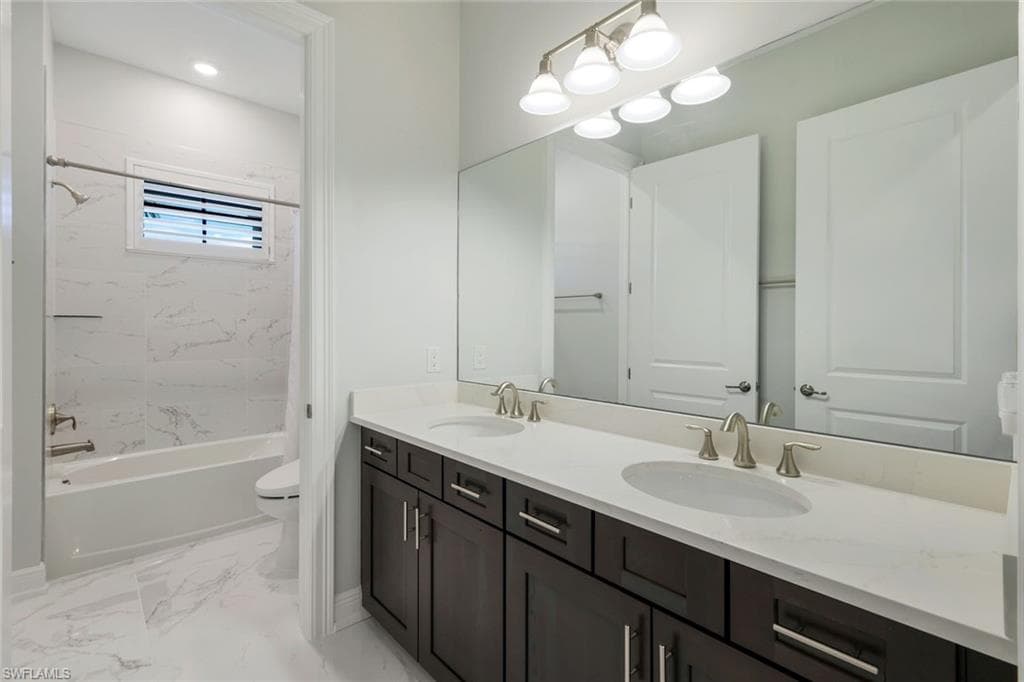 2488 Breakwater WAY # 201, NAPLES FL 34112-21