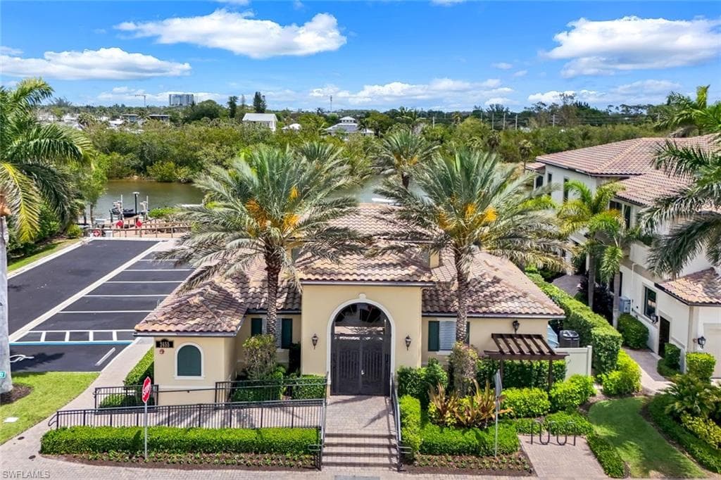 2488 Breakwater WAY # 201, NAPLES FL 34112-40