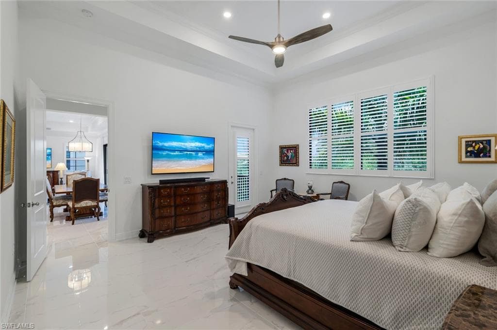 2488 Breakwater WAY # 201, NAPLES FL 34112-14