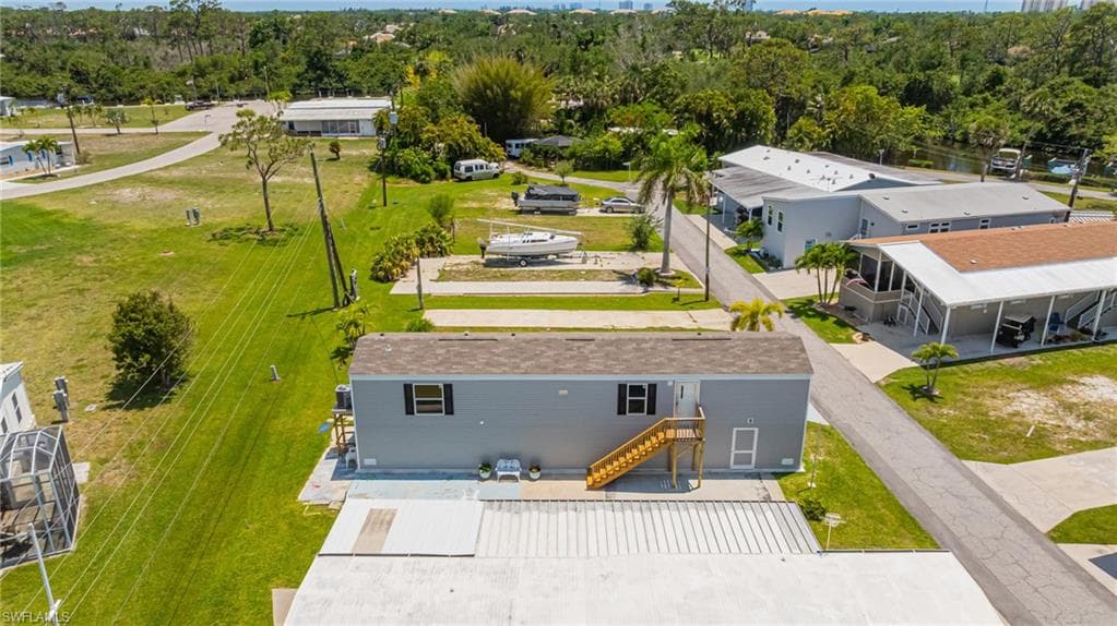 20751 Garden DR, ESTERO FL 33928-22