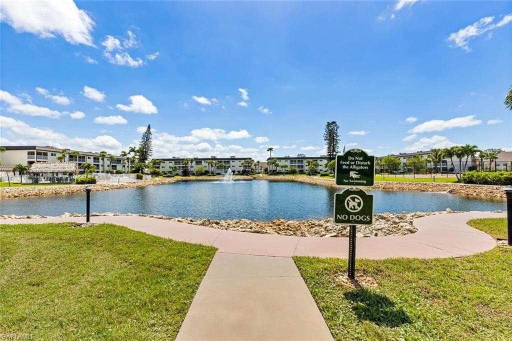 1004 Manatee RD # H306, NAPLES FL 34114-41