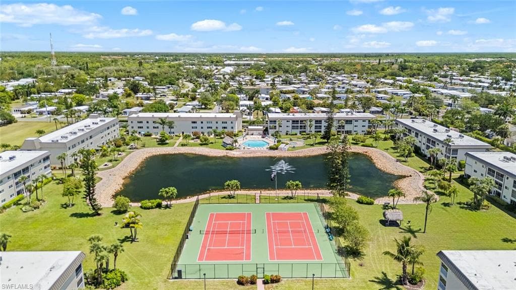1004 Manatee RD # H306, NAPLES FL 34114-33