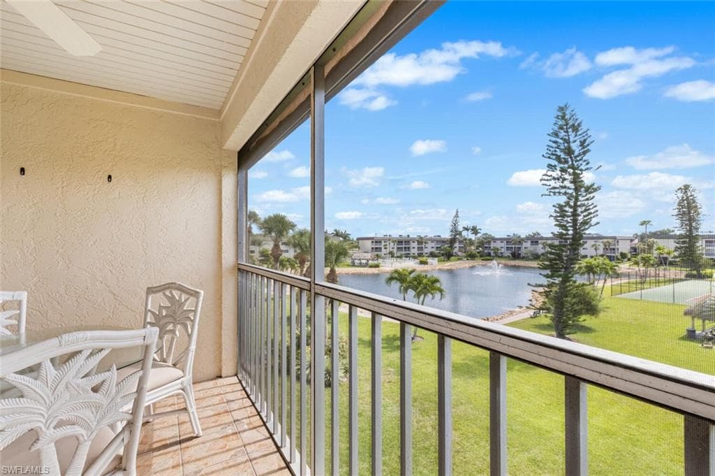 1004 Manatee RD # H306, NAPLES FL 34114-24
