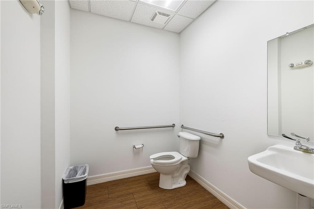 8991 Daniels Center DR # 104, FORT MYERS FL 33912-28