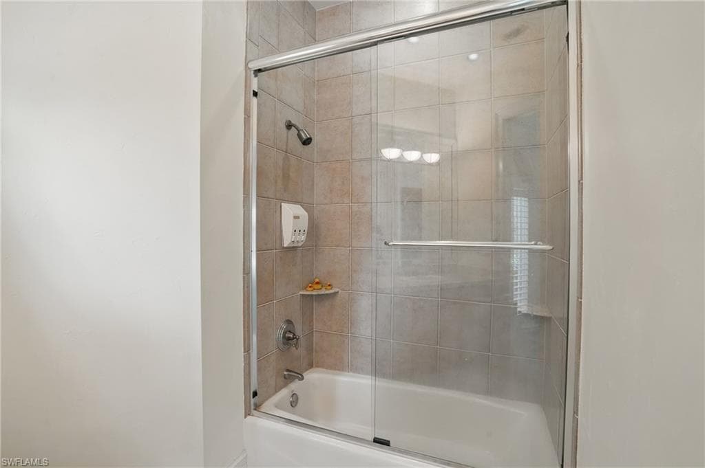 12291 Colliers Reserve DR, NAPLES FL 34110-41