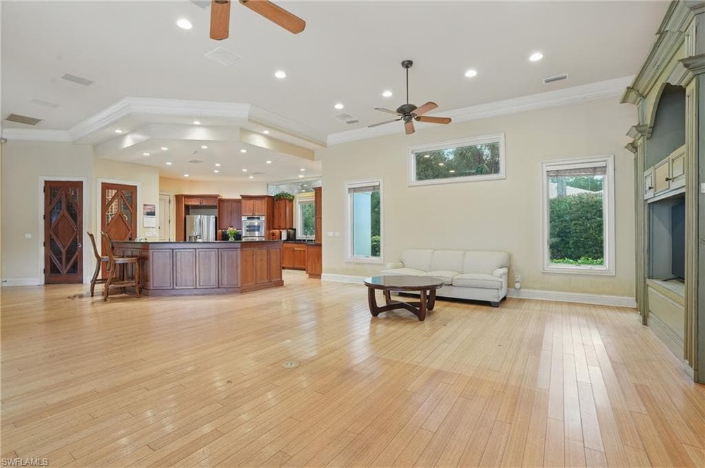 12291 Colliers Reserve DR, NAPLES FL 34110-3