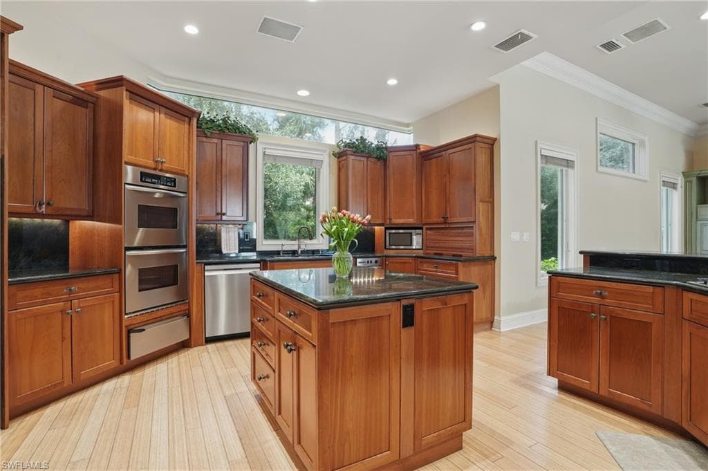 12291 Colliers Reserve DR, NAPLES FL 34110-7