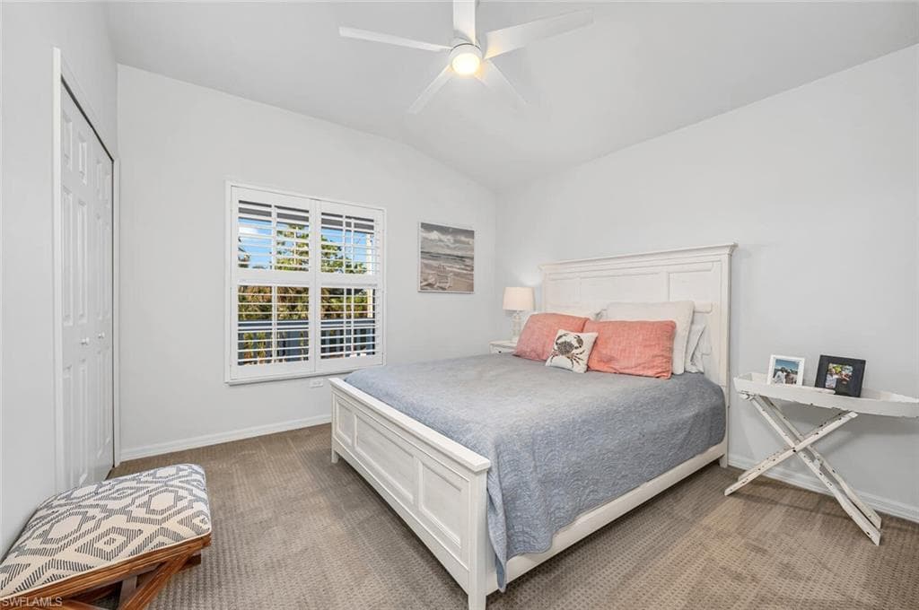 2736 Gulfview DR, NAPLES FL 34112-15