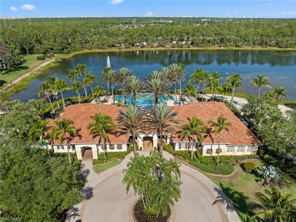 1630 Tarpon Bay DR S 102-41