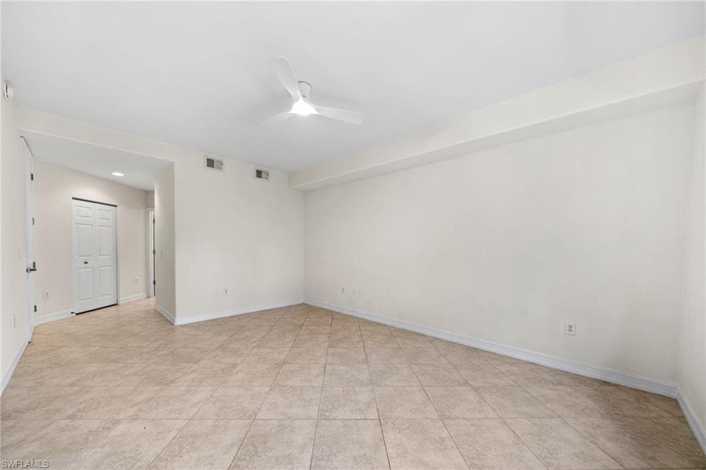 1630 Tarpon Bay DR S 102-25