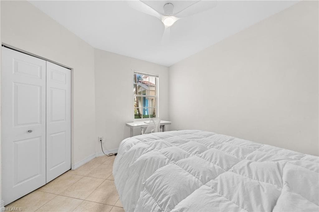 1630 Tarpon Bay DR S 102-31