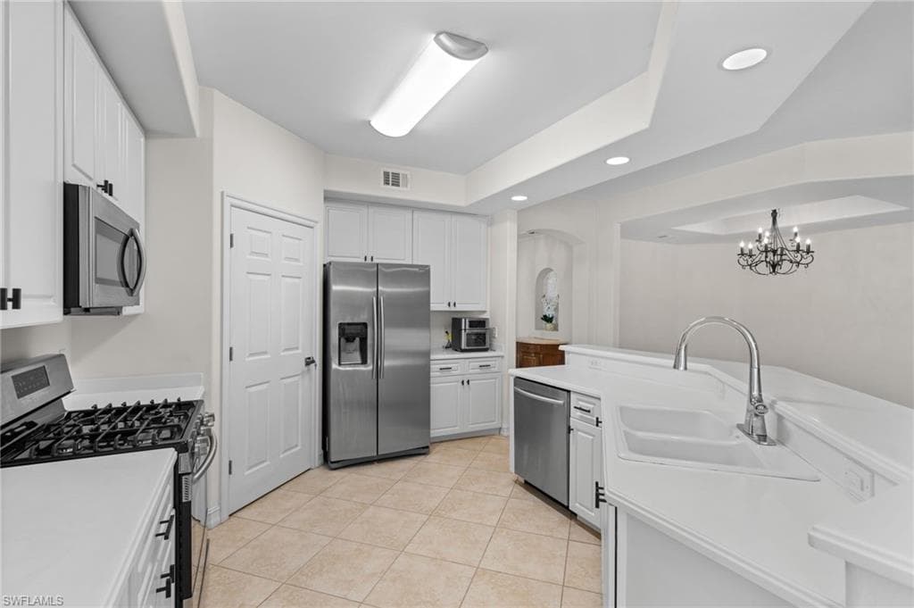 1630 Tarpon Bay DR S 102-23