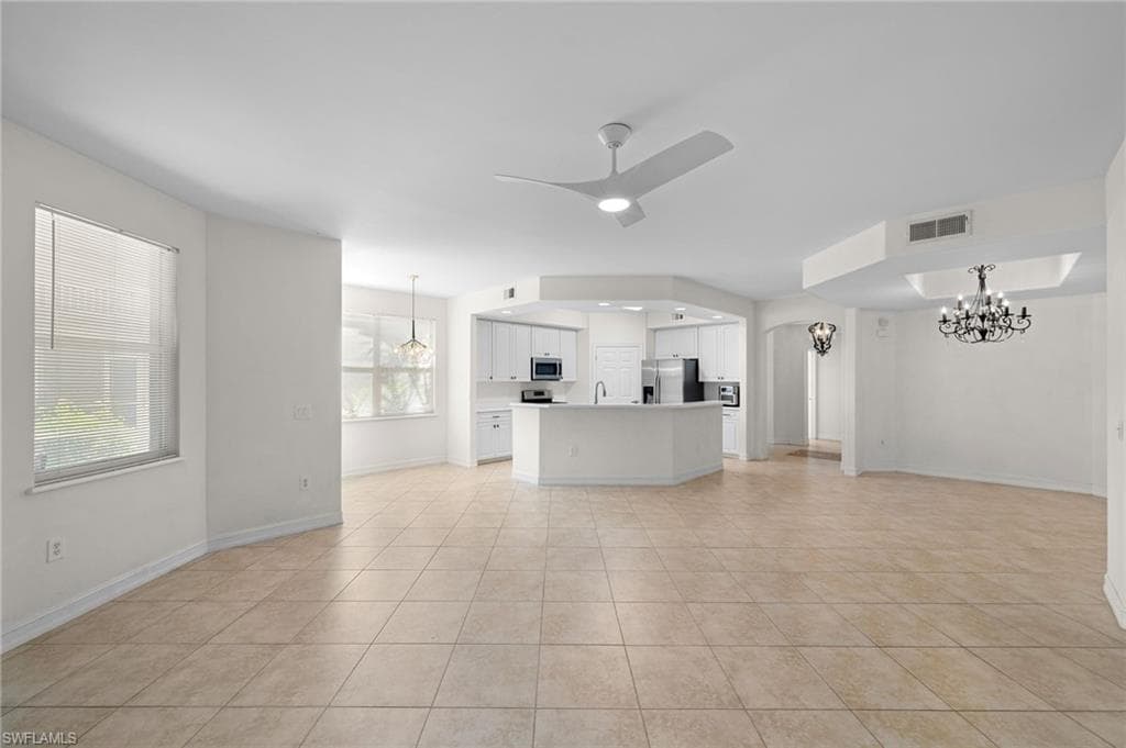 1630 Tarpon Bay DR S 102-9