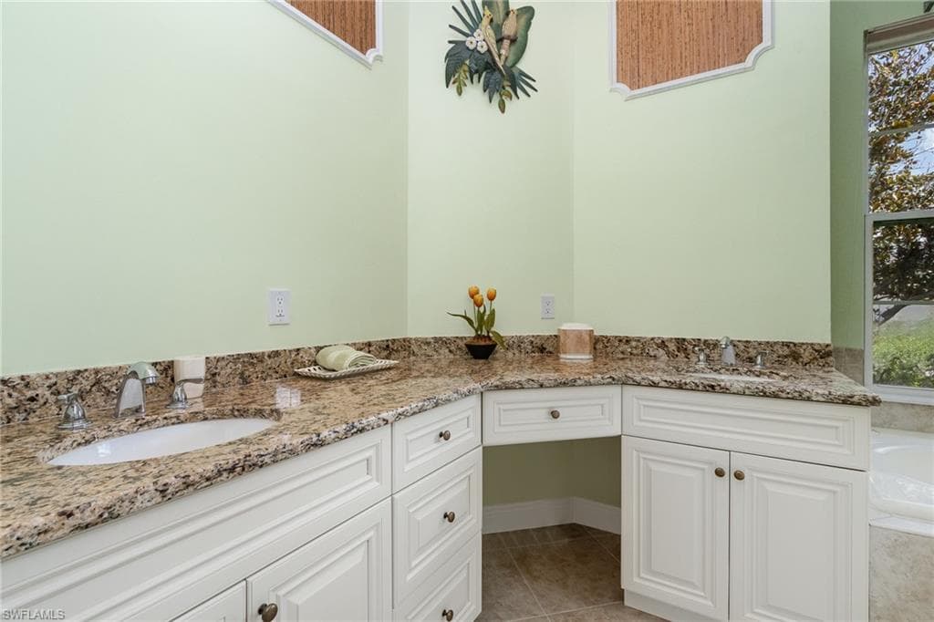 16121 Sand Ridge CT, FORT MYERS FL 33908-15