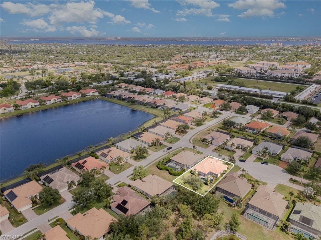 16121 Sand Ridge CT, FORT MYERS FL 33908-36