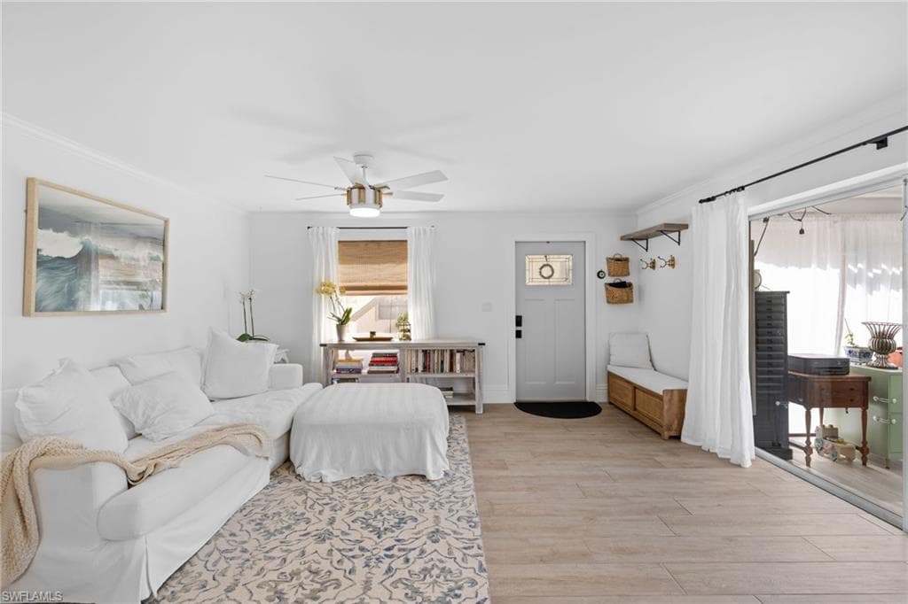 1549 SANDPIPER ST # 39, NAPLES FL 34102-10