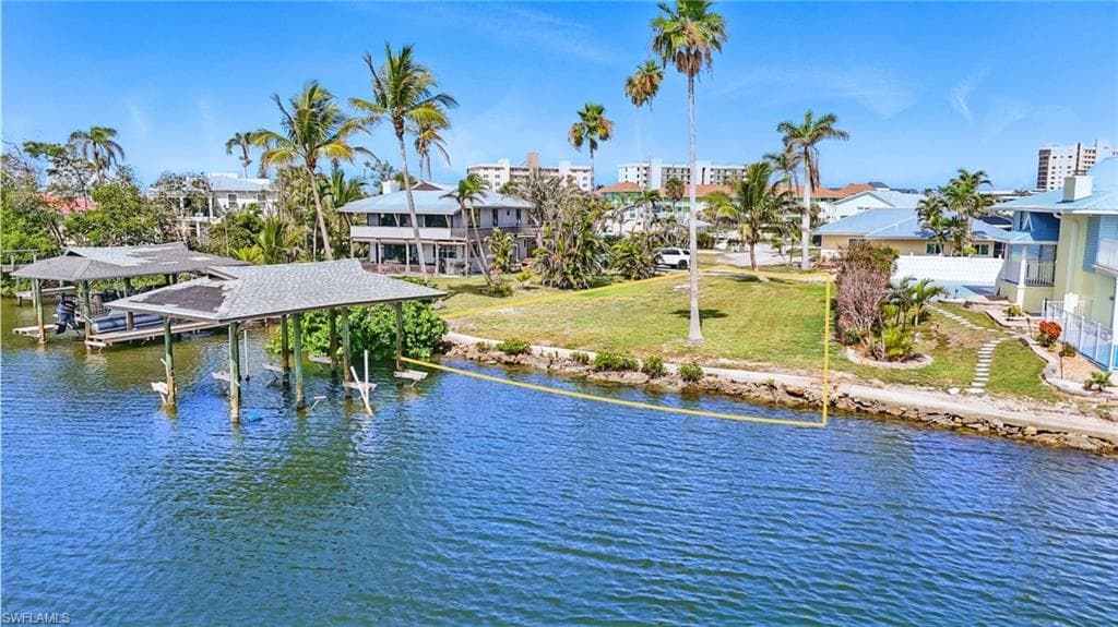 22491 Buccaneer Lagoon ST, FORT MYERS BEACH FL 33931-5