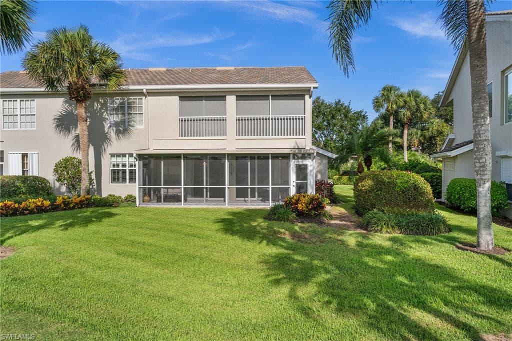 13180 Hamilton Harbour DR # E1, NAPLES FL 34110-24