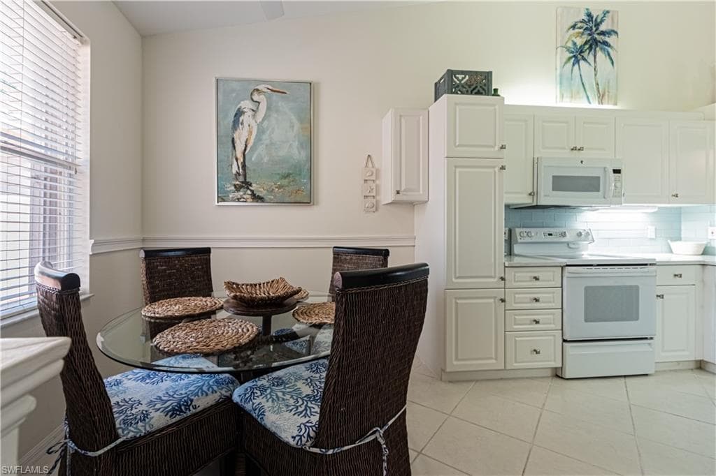 260 Robin Hood CIR 202-5
