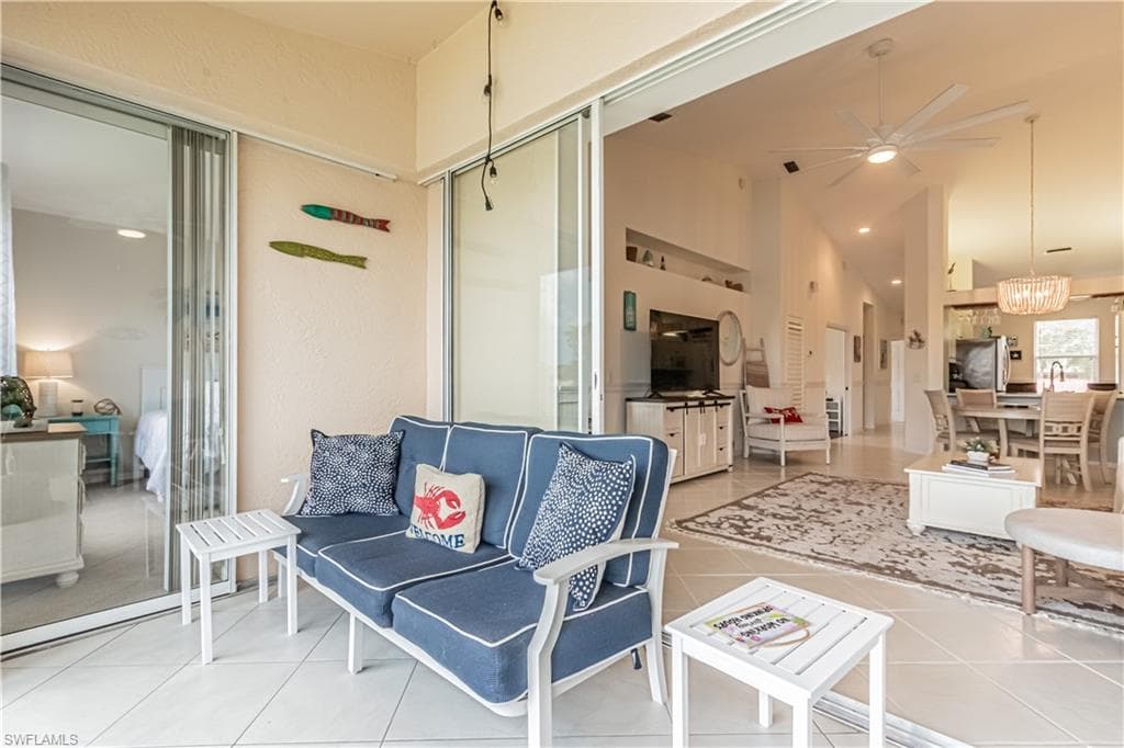 260 Robin Hood CIR 202-20