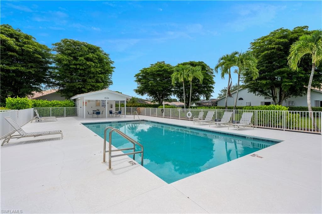2166 Stacil CIR, NAPLES FL 34109-6