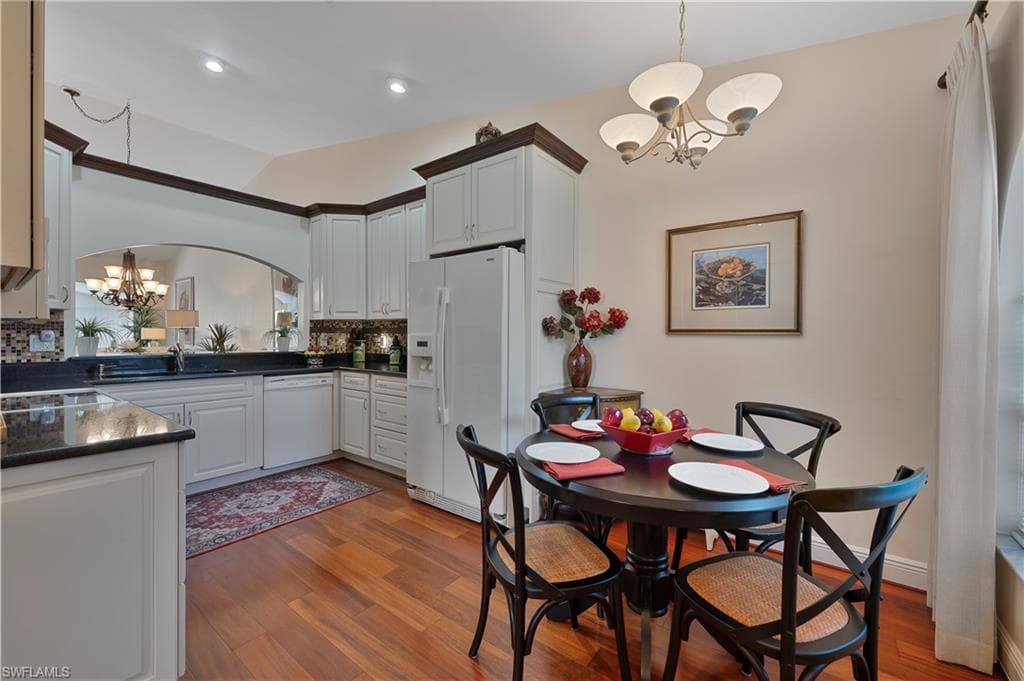 2166 Stacil CIR, NAPLES FL 34109-2