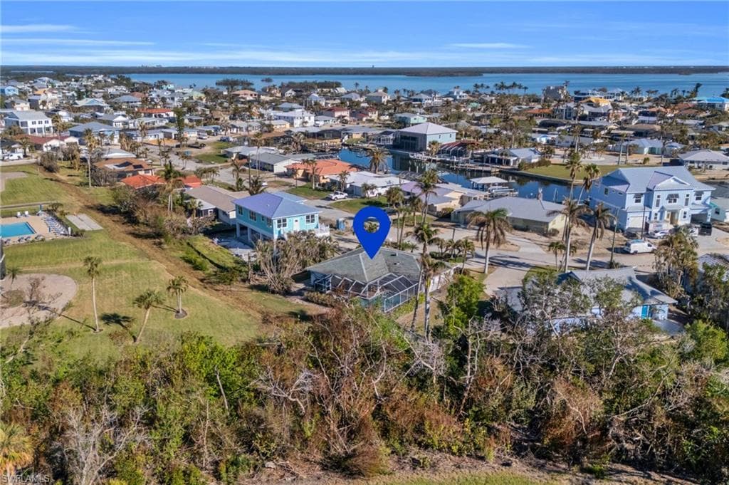 12 Fairview BLVD, FORT MYERS BEACH FL 33931-35