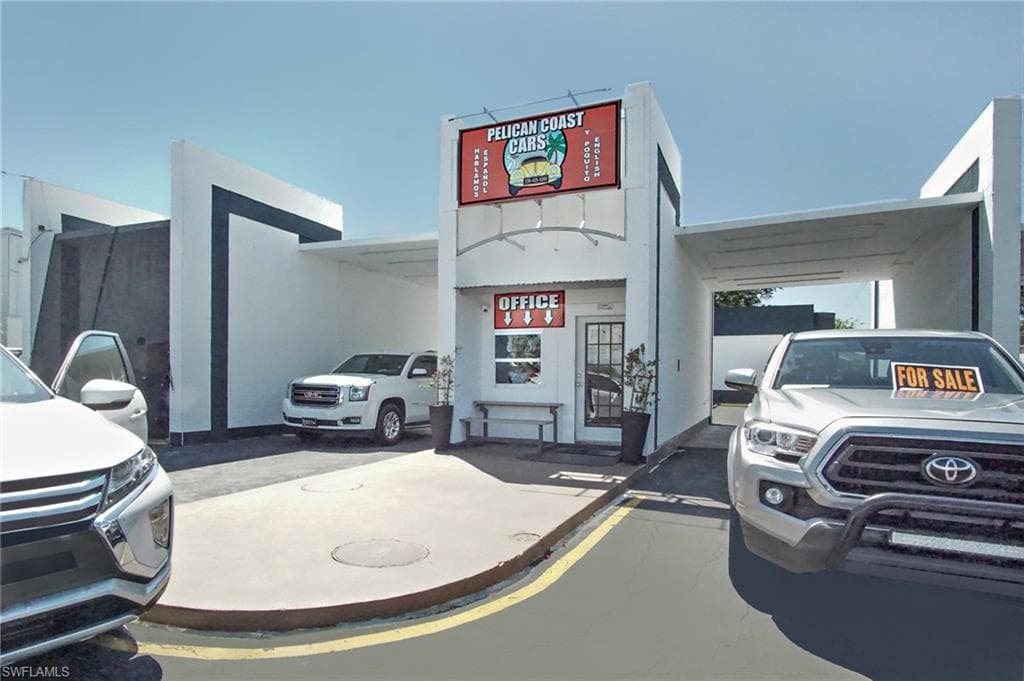 16070 S Tamiami TRL, FORT MYERS FL 33908-1