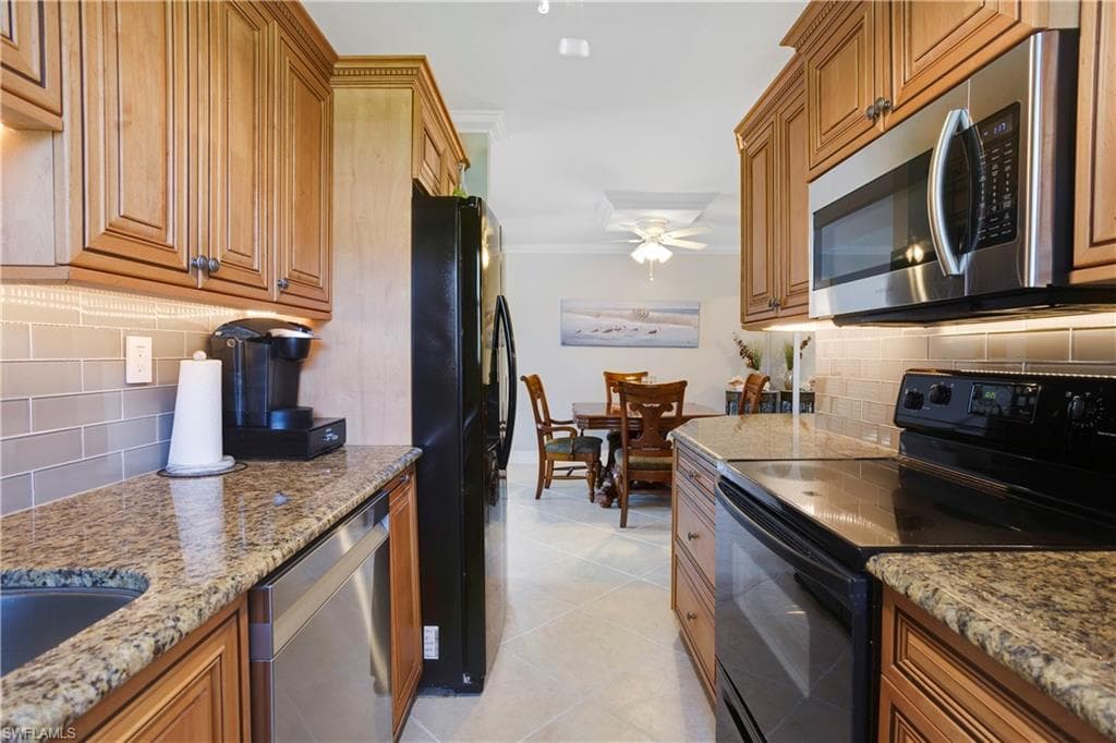 25740 Hickory BLVD D 240-5