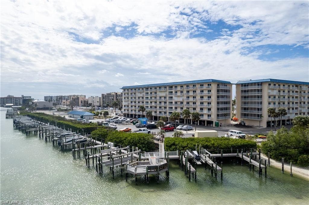 25740 Hickory BLVD D 240-44