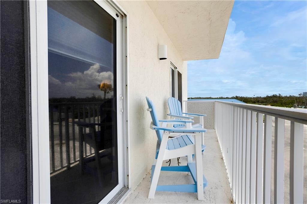 25740 Hickory BLVD D 240-28